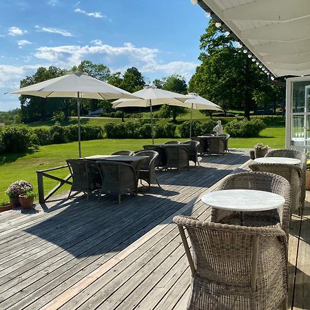 Stegeborg Traedgardshotell Buitenkant foto